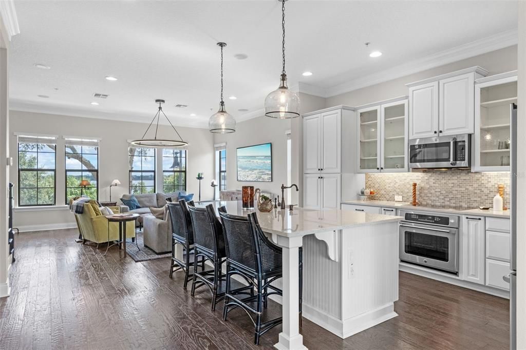 待售: $825,000 (3 贝兹, 3 浴室, 2179 平方英尺)