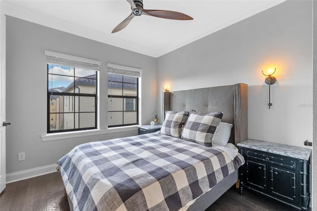 待售: $825,000 (3 贝兹, 3 浴室, 2179 平方英尺)