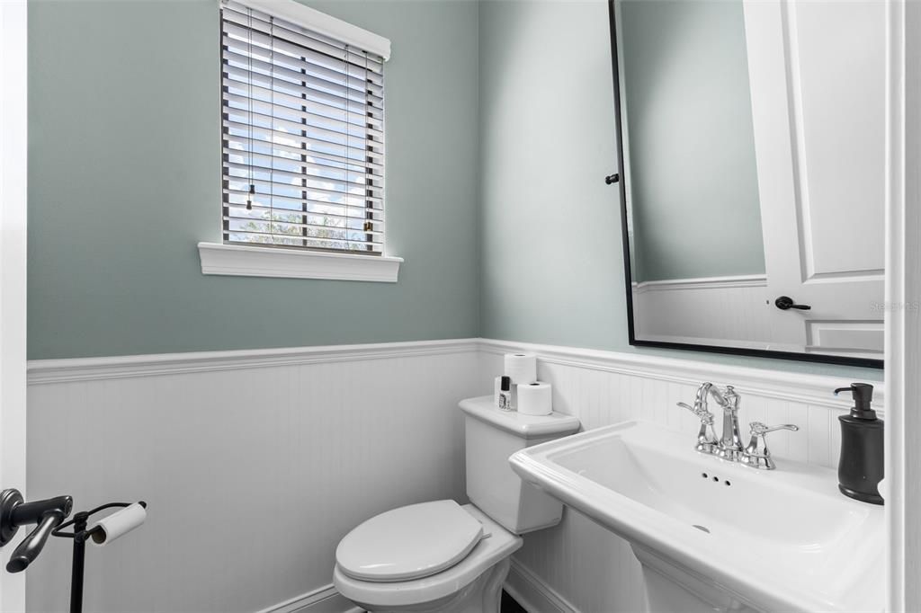 待售: $825,000 (3 贝兹, 3 浴室, 2179 平方英尺)