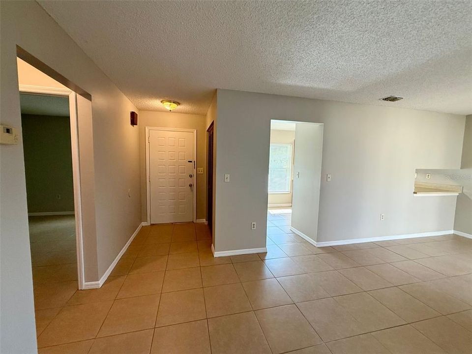 В аренду: $1,450 (2 спален, 2 ванн, 1038 Квадратных фут)