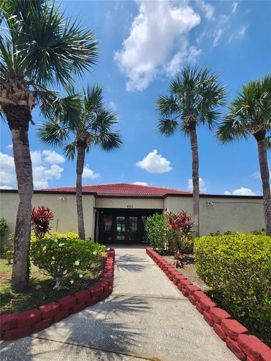 В аренду: $1,450 (2 спален, 2 ванн, 1038 Квадратных фут)