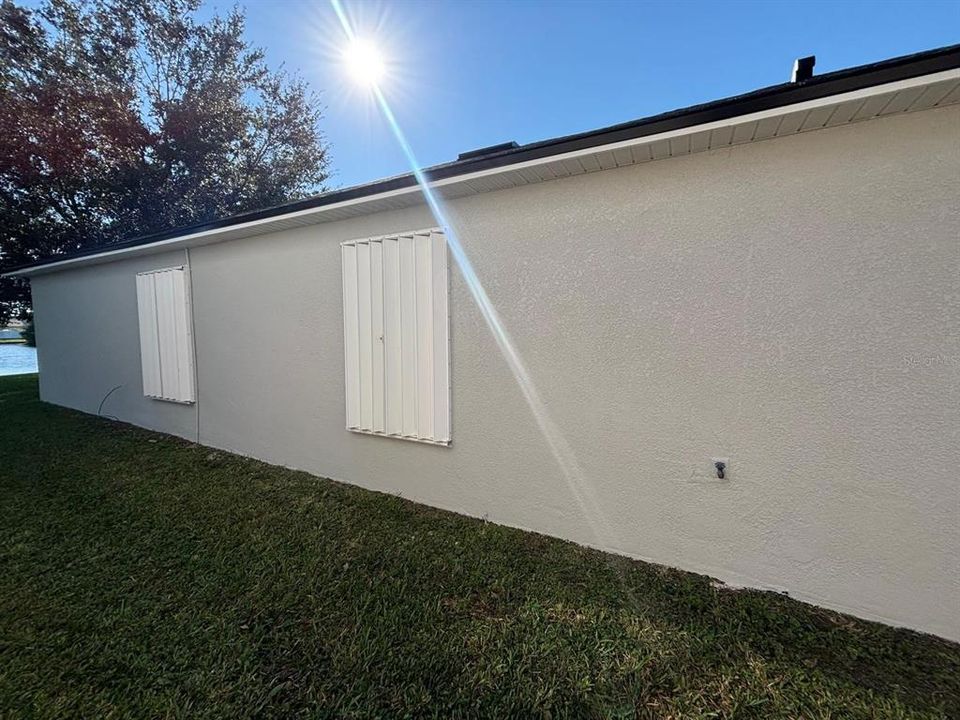 For Sale: $349,000 (4 beds, 2 baths, 1874 Square Feet)