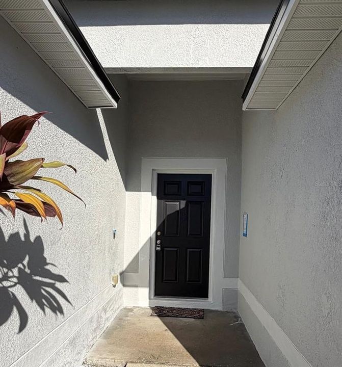 For Sale: $349,000 (4 beds, 2 baths, 1874 Square Feet)