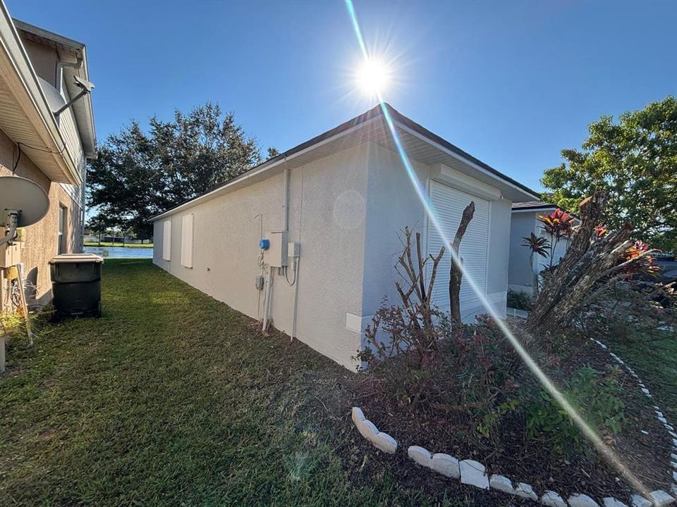 For Sale: $349,000 (4 beds, 2 baths, 1874 Square Feet)