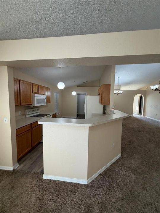 For Sale: $349,000 (4 beds, 2 baths, 1874 Square Feet)