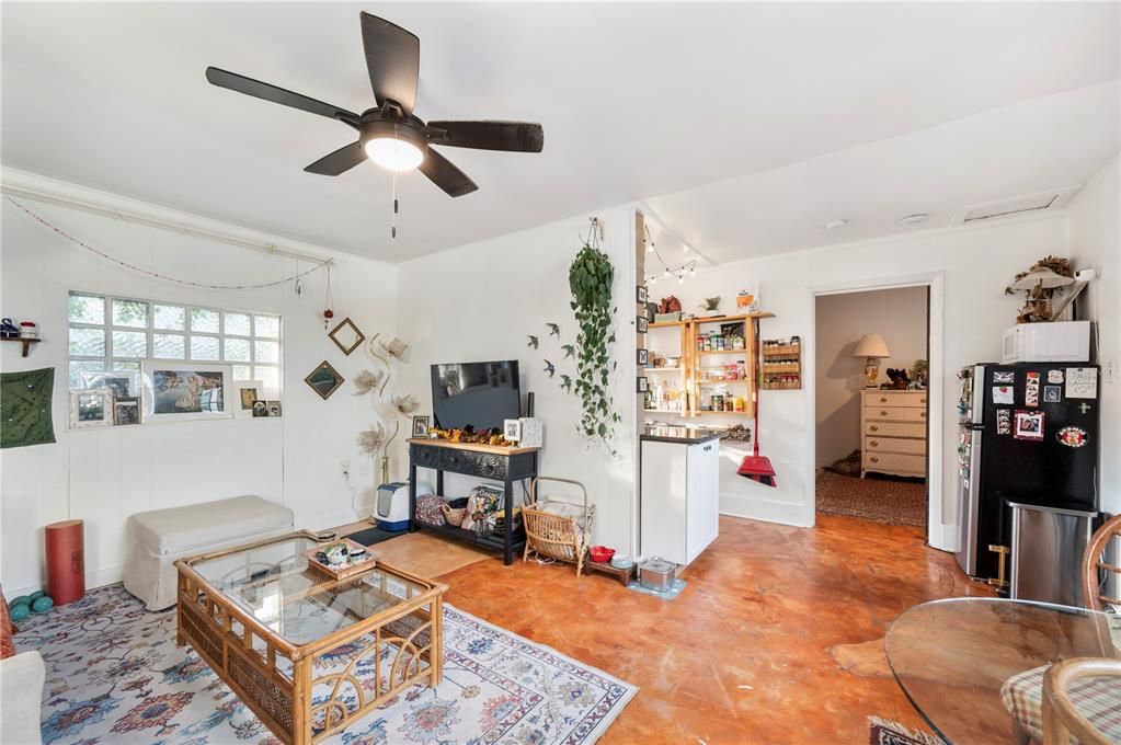 Active With Contract: $695,000 (4 beds, 2 baths, 2842 Square Feet)