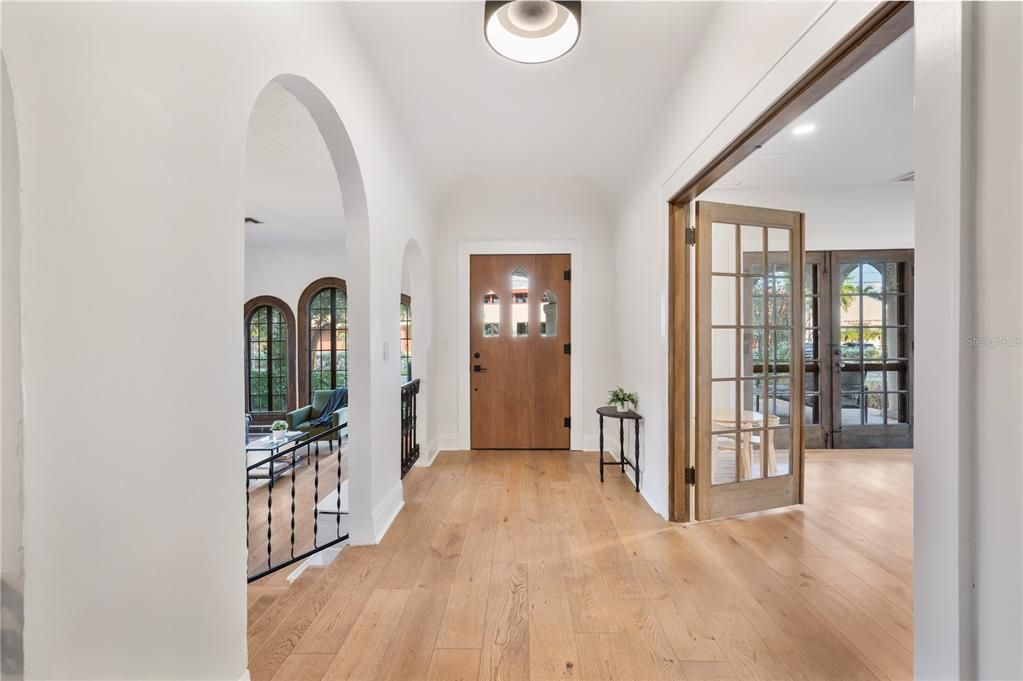 Active With Contract: $695,000 (4 beds, 2 baths, 2842 Square Feet)