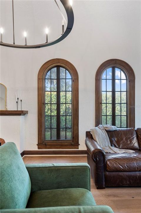 Active With Contract: $695,000 (4 beds, 2 baths, 2842 Square Feet)