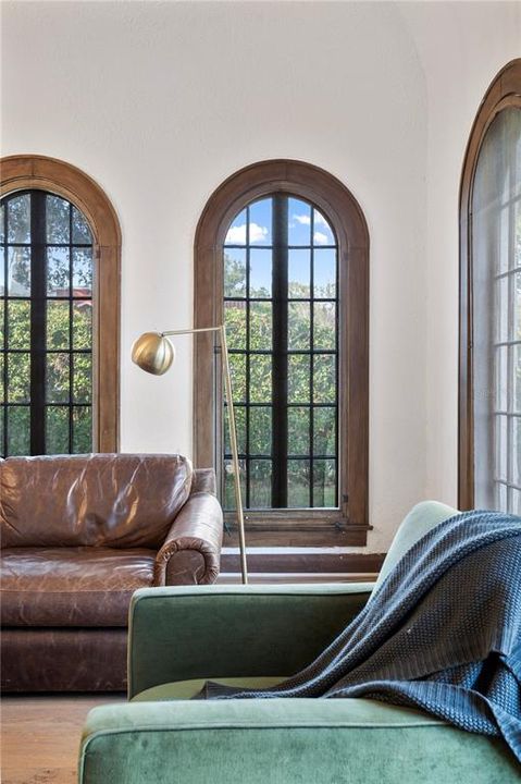 Active With Contract: $695,000 (4 beds, 2 baths, 2842 Square Feet)