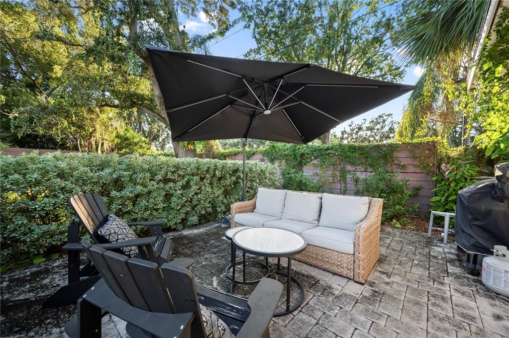 Active With Contract: $695,000 (4 beds, 2 baths, 2842 Square Feet)