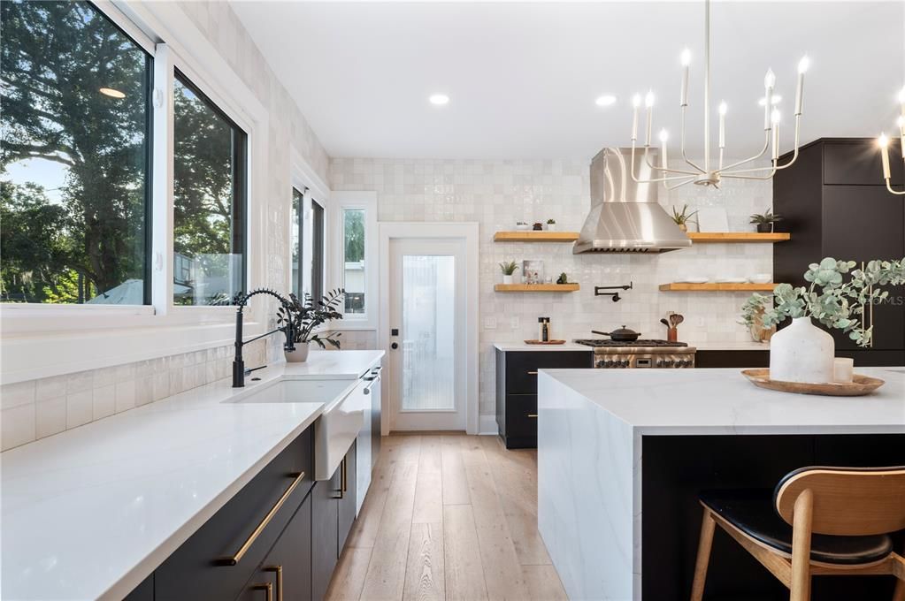 Active With Contract: $695,000 (4 beds, 2 baths, 2842 Square Feet)