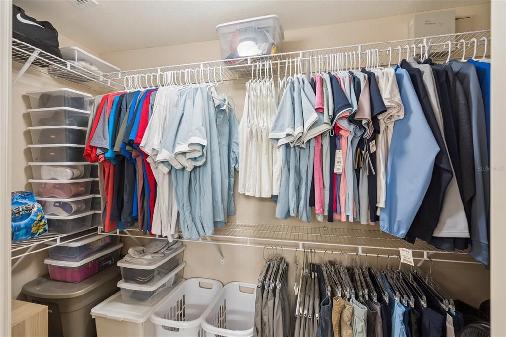 For Sale: $280,000 (4 beds, 2 baths, 1725 Square Feet)