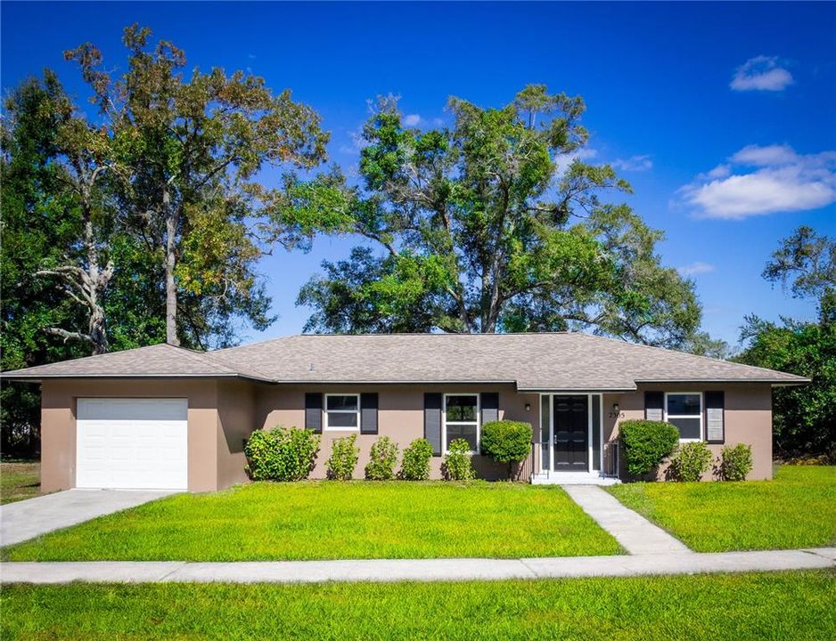 待售: $249,500 (3 贝兹, 2 浴室, 1686 平方英尺)