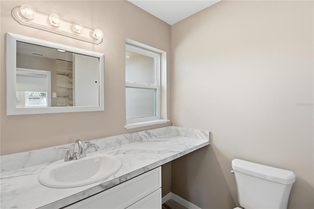 待售: $249,500 (3 贝兹, 2 浴室, 1686 平方英尺)