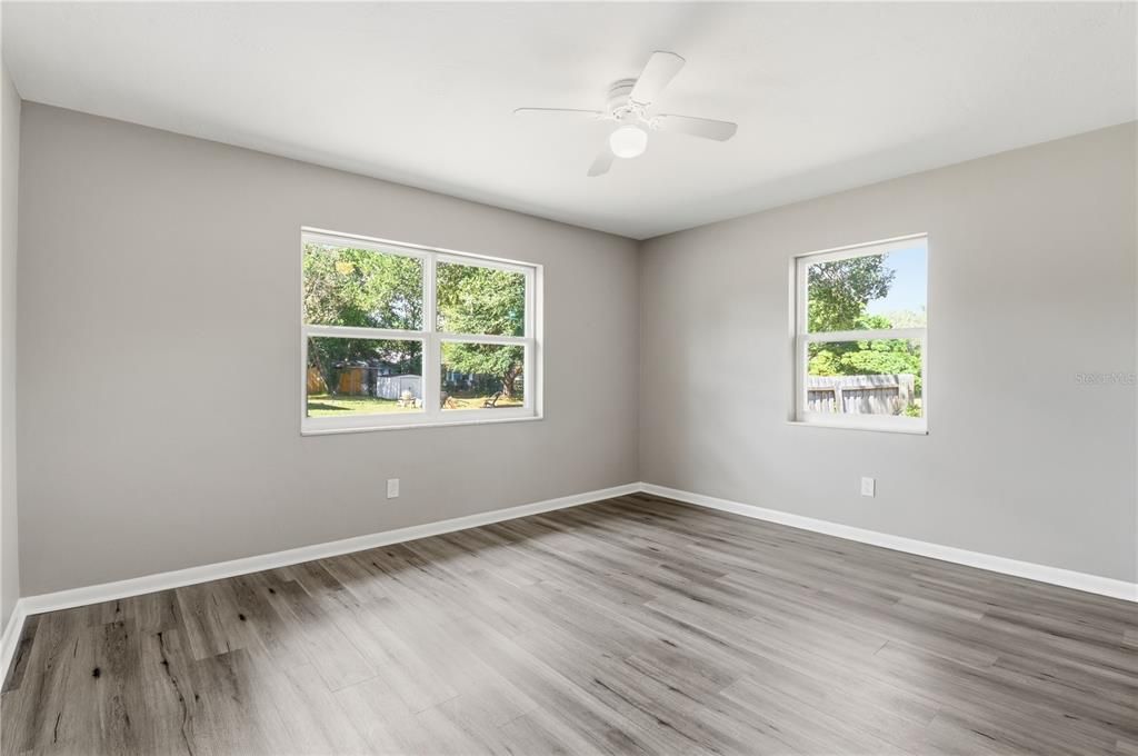 待售: $249,500 (3 贝兹, 2 浴室, 1686 平方英尺)