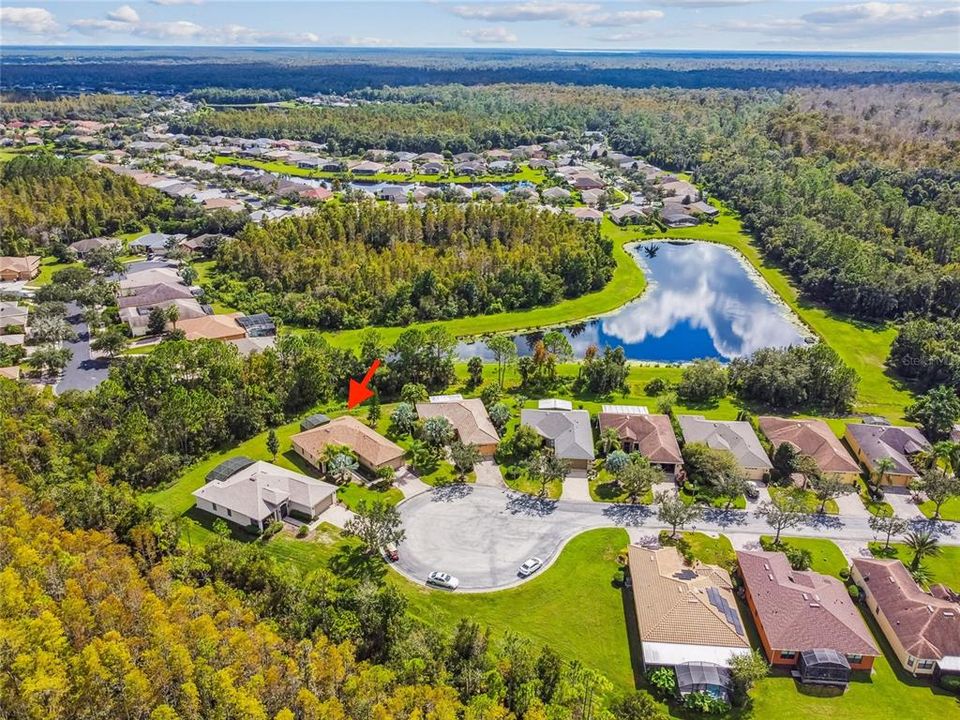 Active With Contract: $319,000 (2 beds, 2 baths, 1581 Square Feet)