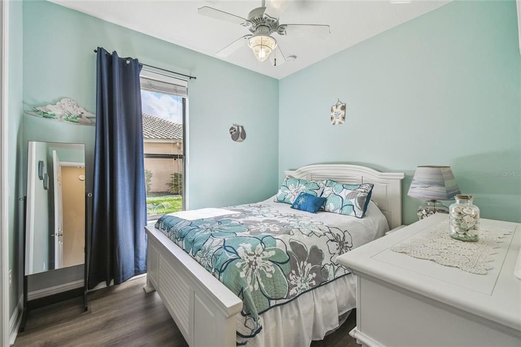 Active With Contract: $319,000 (2 beds, 2 baths, 1581 Square Feet)