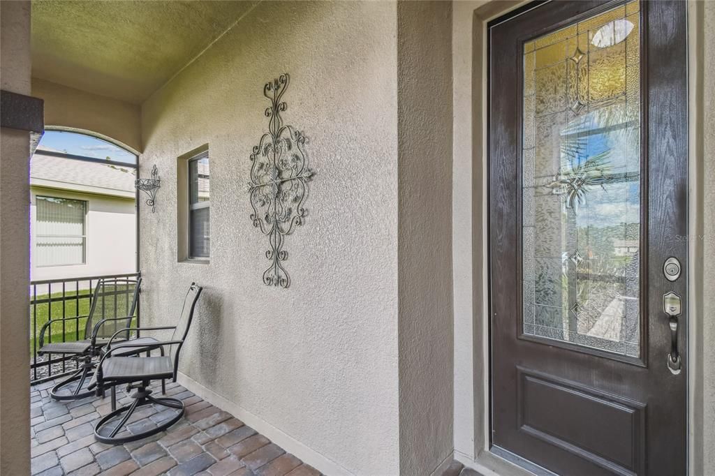 Active With Contract: $319,000 (2 beds, 2 baths, 1581 Square Feet)