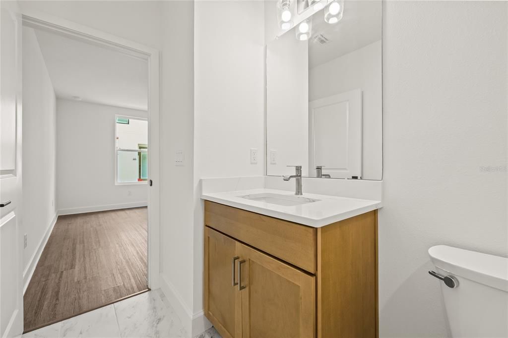 Active With Contract: $674,900 (2 beds, 2 baths, 1708 Square Feet)