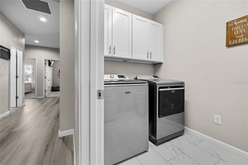 待售: $489,000 (4 贝兹, 2 浴室, 2127 平方英尺)