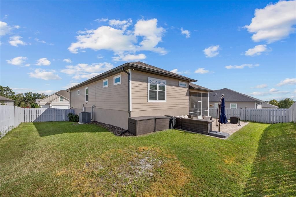 待售: $489,000 (4 贝兹, 2 浴室, 2127 平方英尺)