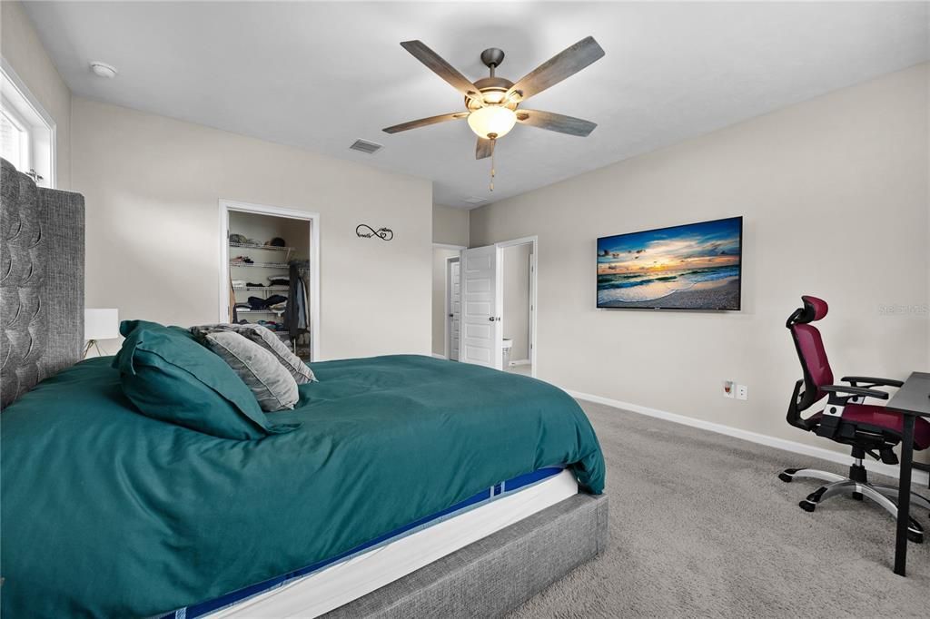 待售: $489,000 (4 贝兹, 2 浴室, 2127 平方英尺)