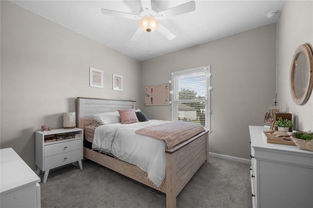 待售: $489,000 (4 贝兹, 2 浴室, 2127 平方英尺)