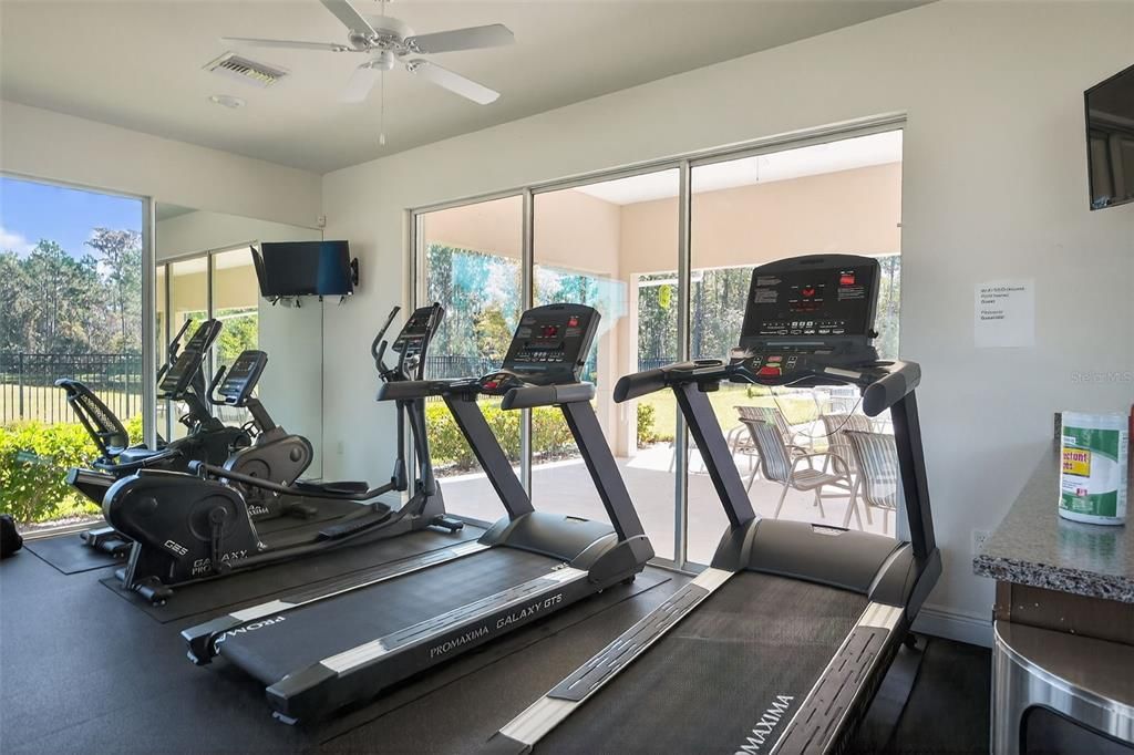 待售: $425,000 (3 贝兹, 2 浴室, 1852 平方英尺)