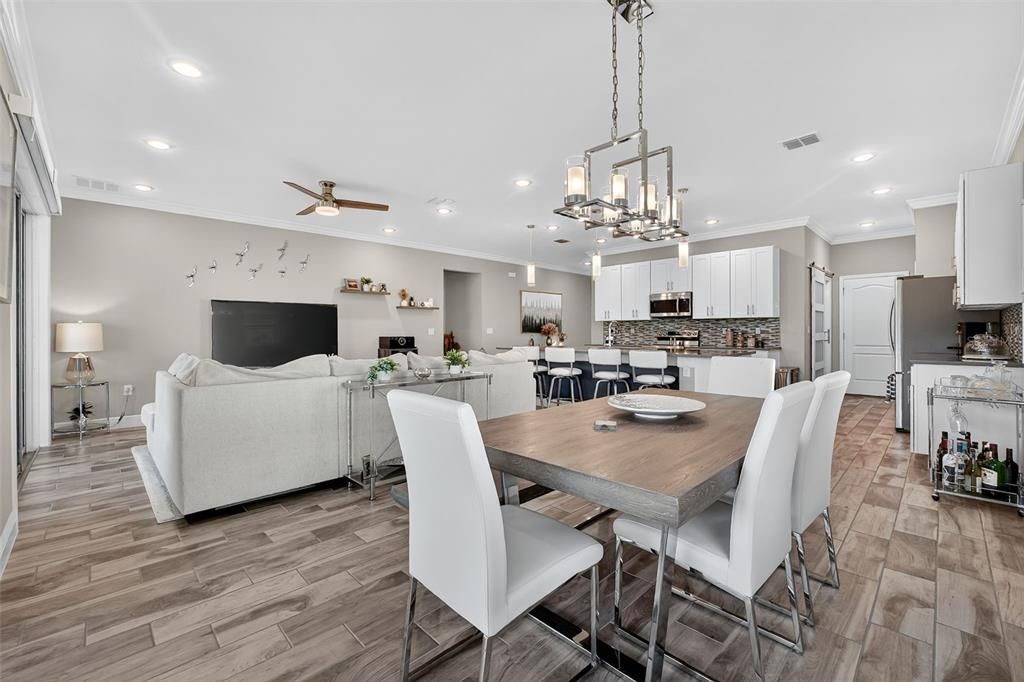 待售: $425,000 (3 贝兹, 2 浴室, 1852 平方英尺)