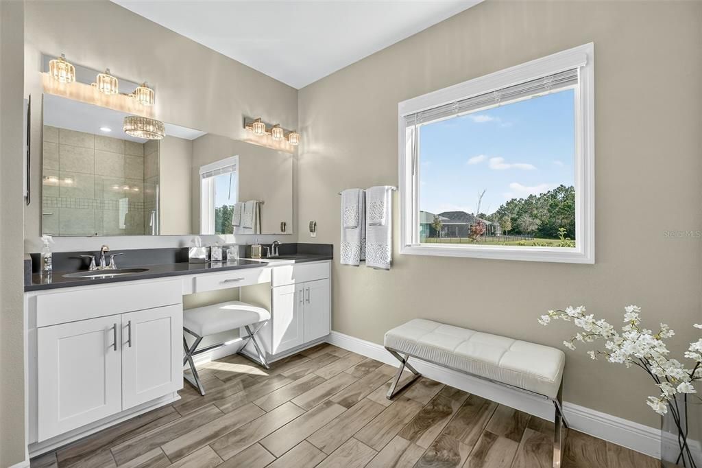 待售: $425,000 (3 贝兹, 2 浴室, 1852 平方英尺)