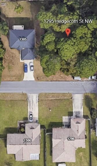 На продажу: $53,078 (0.23 acres)