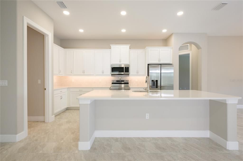 待售: $1,290,000 (3 贝兹, 3 浴室, 2620 平方英尺)