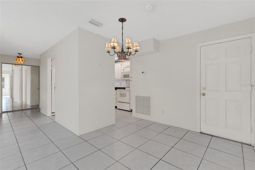 For Sale: $209,900 (3 beds, 2 baths, 1550 Square Feet)