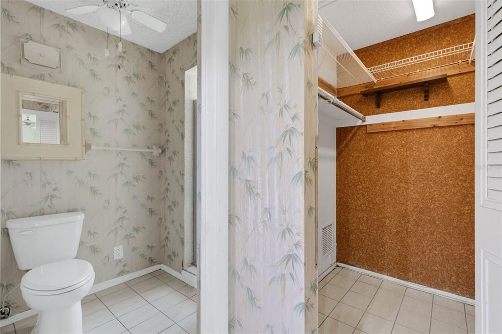 For Sale: $209,900 (3 beds, 2 baths, 1550 Square Feet)