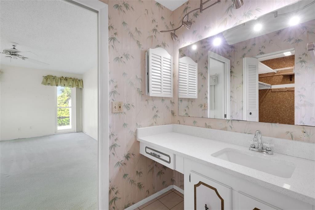 For Sale: $209,900 (3 beds, 2 baths, 1550 Square Feet)