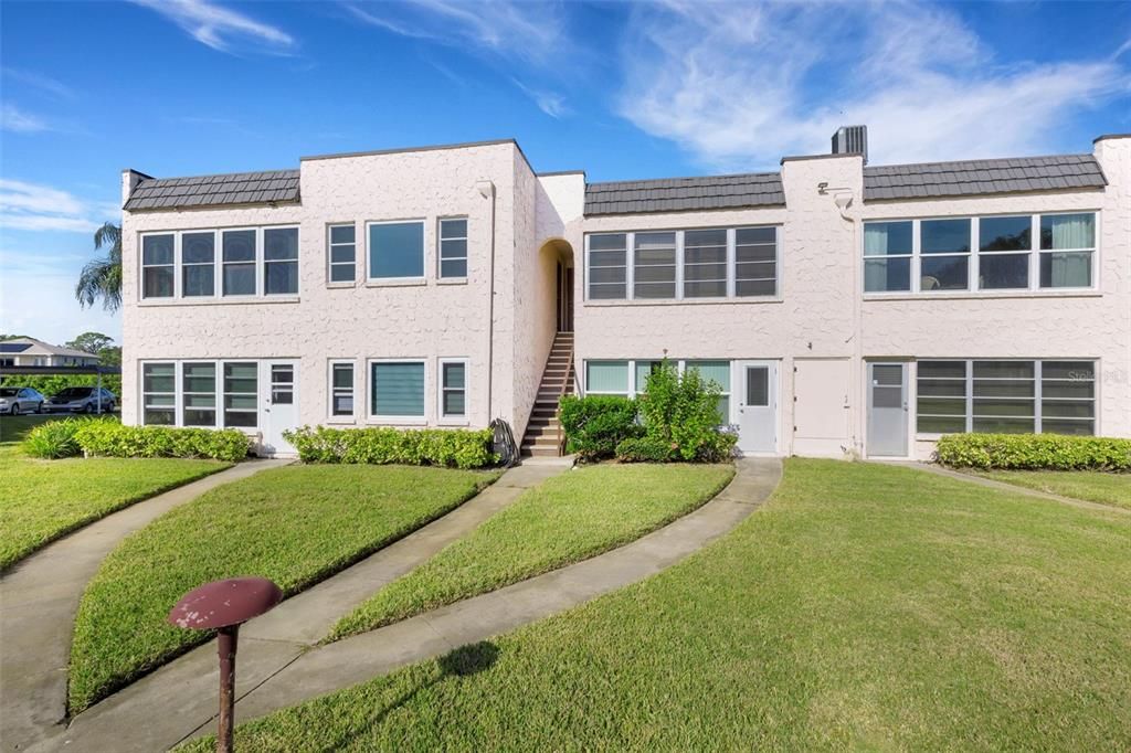 For Sale: $209,900 (3 beds, 2 baths, 1550 Square Feet)