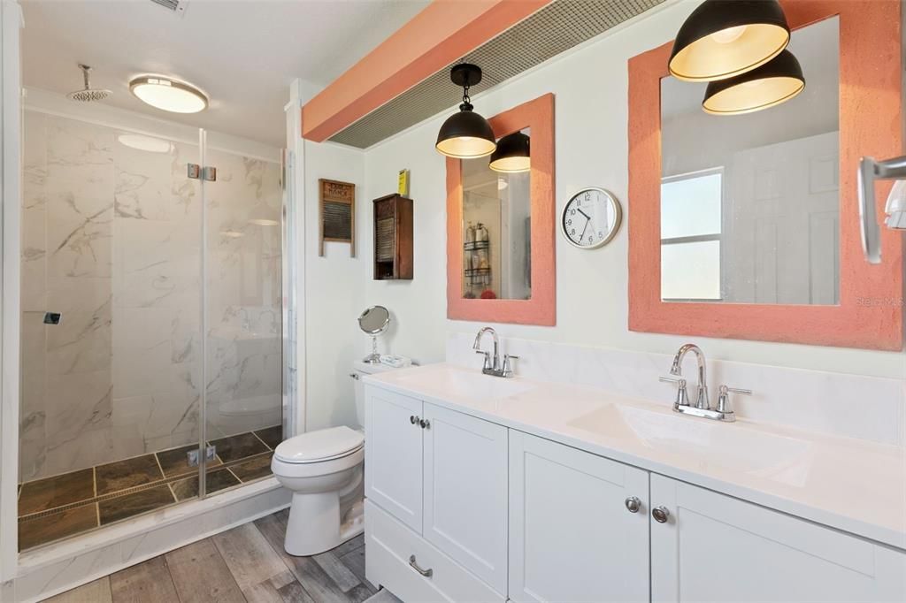 待售: $379,999 (3 贝兹, 2 浴室, 1926 平方英尺)