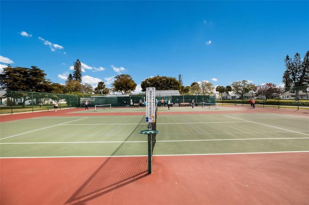 待售: $339,000 (2 贝兹, 2 浴室, 1485 平方英尺)