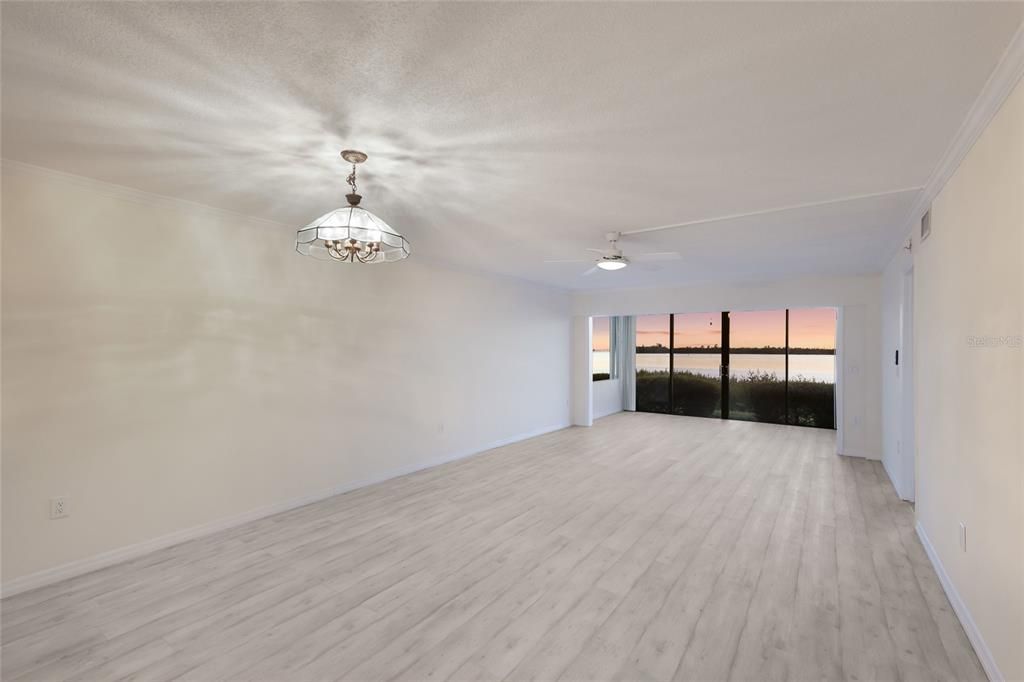 待售: $339,000 (2 贝兹, 2 浴室, 1485 平方英尺)