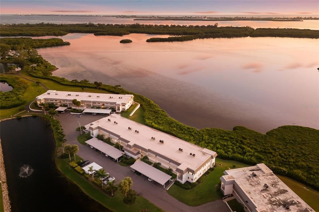 待售: $339,000 (2 贝兹, 2 浴室, 1485 平方英尺)