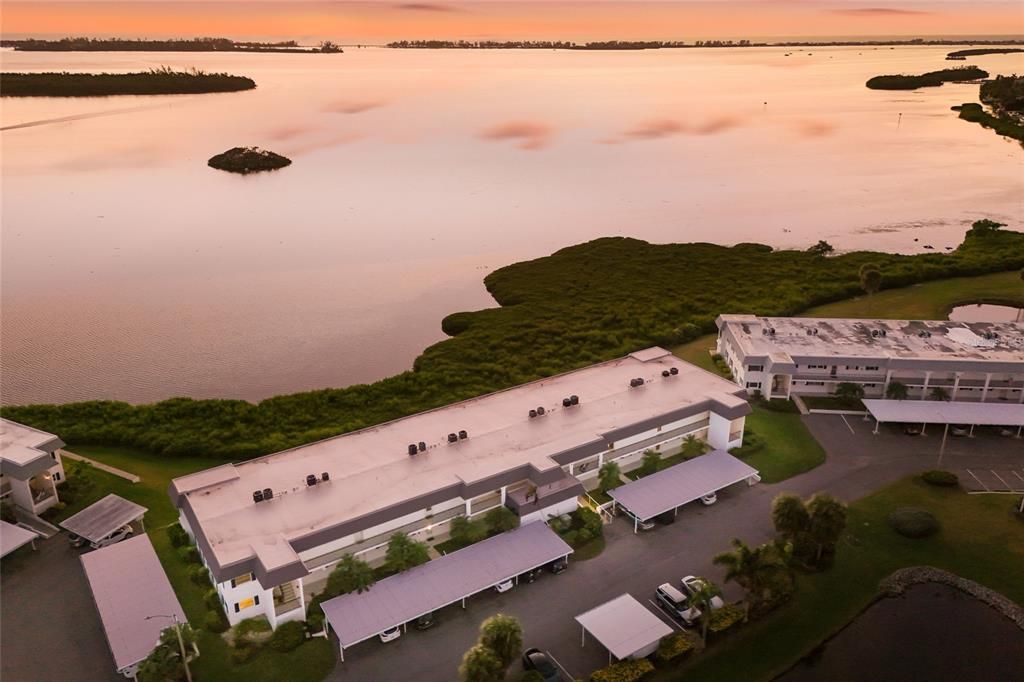 待售: $339,000 (2 贝兹, 2 浴室, 1485 平方英尺)