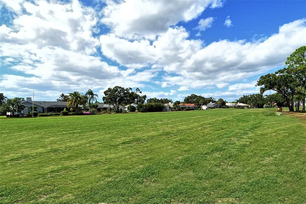 For Sale: $329,000 (2 beds, 2 baths, 1312 Square Feet)