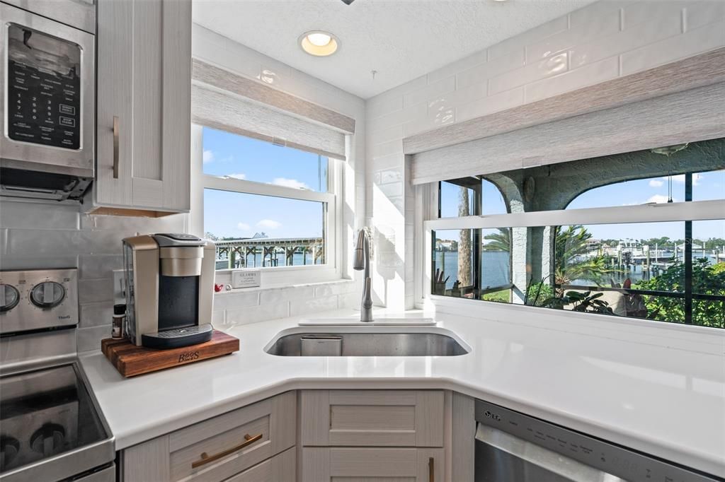 待售: $439,900 (2 贝兹, 2 浴室, 1431 平方英尺)