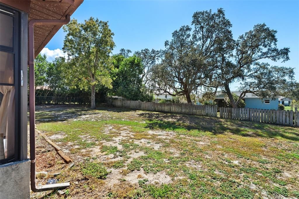 В аренду: $1,595 (2 спален, 2 ванн, 1528 Квадратных фут)