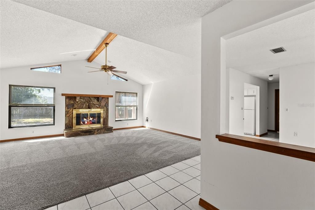 В аренду: $1,595 (2 спален, 2 ванн, 1528 Квадратных фут)