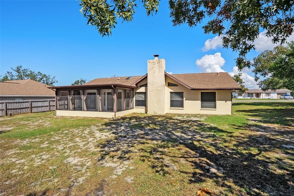 В аренду: $1,595 (2 спален, 2 ванн, 1528 Квадратных фут)