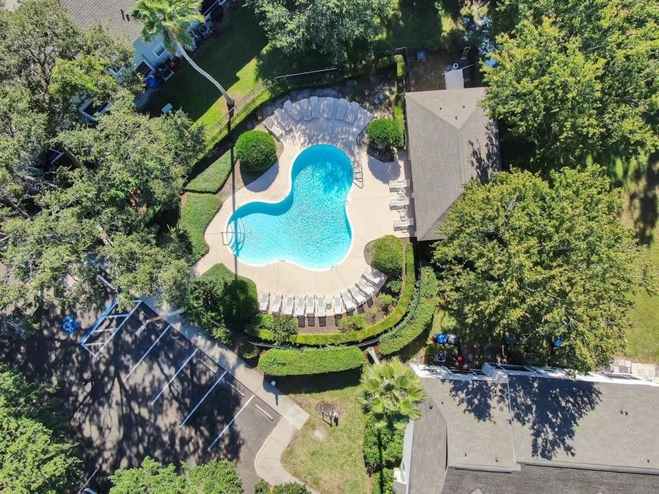 For Rent: $1,750 (2 beds, 1 baths, 1142 Square Feet)