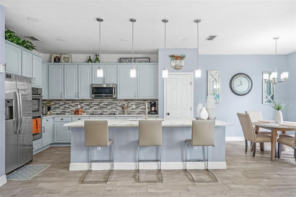 Active With Contract: $399,777 (4 beds, 2 baths, 2328 Square Feet)