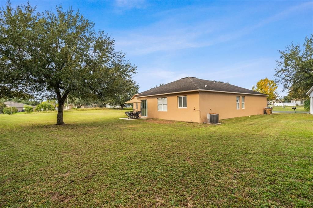 Active With Contract: $399,777 (4 beds, 2 baths, 2328 Square Feet)