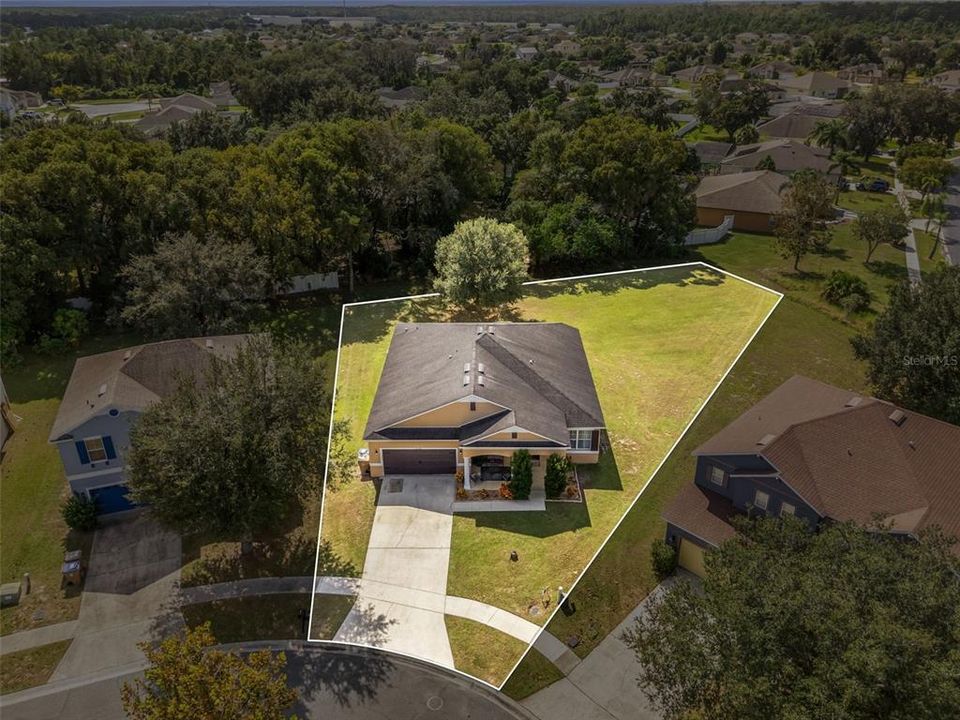 Active With Contract: $399,777 (4 beds, 2 baths, 2328 Square Feet)